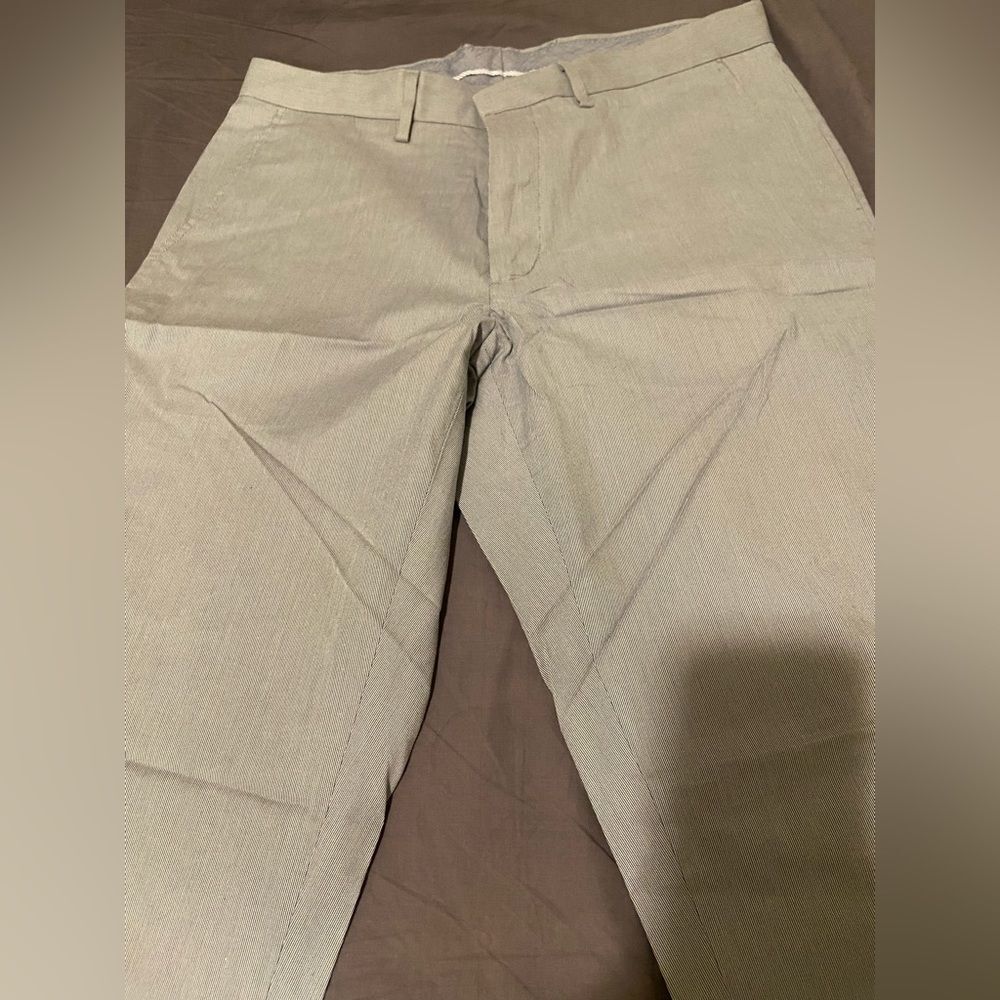 J Crew Men’s Chico Pants, waist 32, great condition